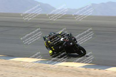 media/Apr-10-2022-SoCal Trackdays (Sun) [[f104b12566]]/Bowl (11am)/